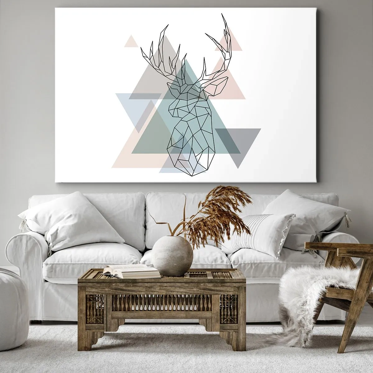 Lærredstryk - Billede på lærred - Geometrisk hjort på en baggrund af pastelfarvede trekanter - 70x50cm - I en geometrisk skov - Moderne vægdekoration til stue og soveværelse ARTTOR