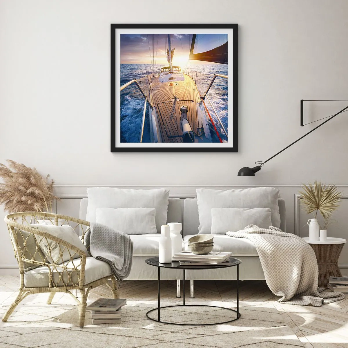 Plakat i sort ramme - Løber på bølgerne - 40x40 cm