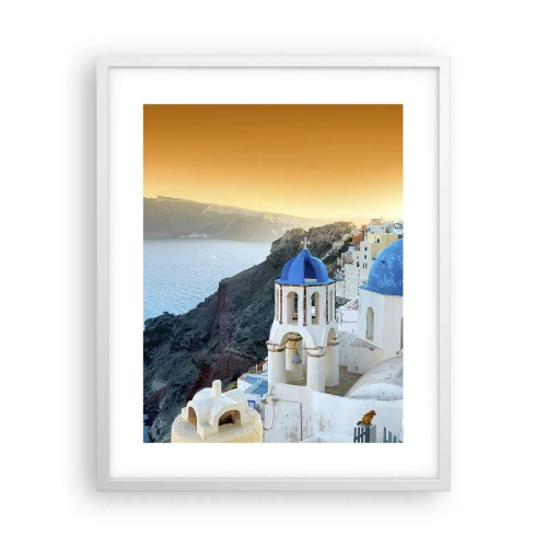 Plakat i hvid ramme - Santorini - omfavnet af klipperne - 40x50 cm