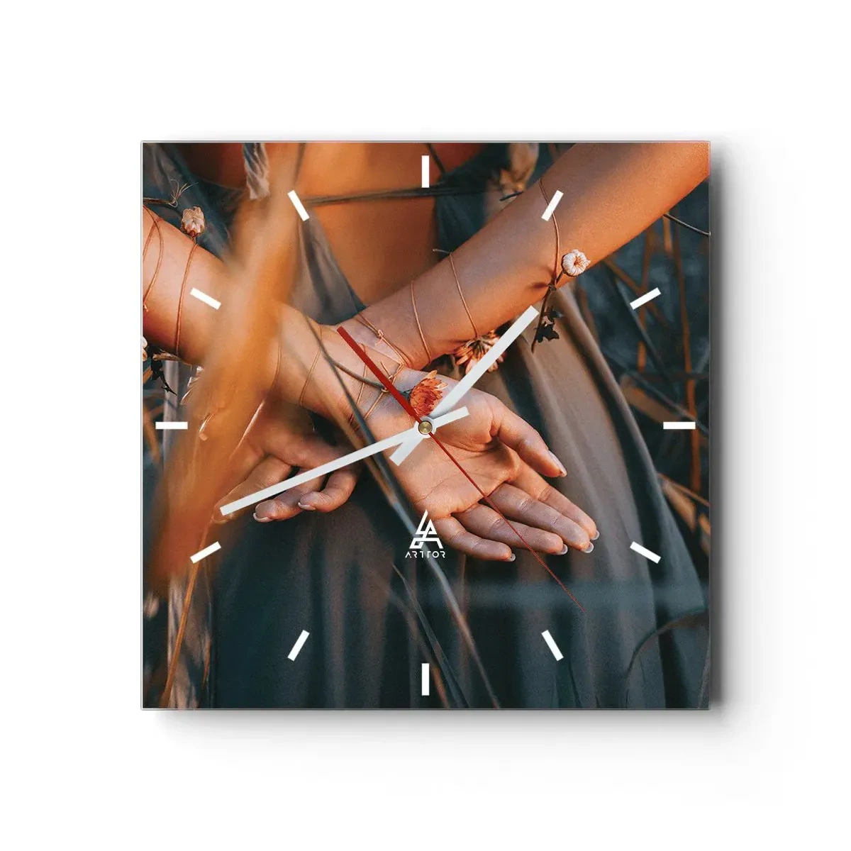 Vægur, Uret - Forbundet med naturen - 30x30 cm