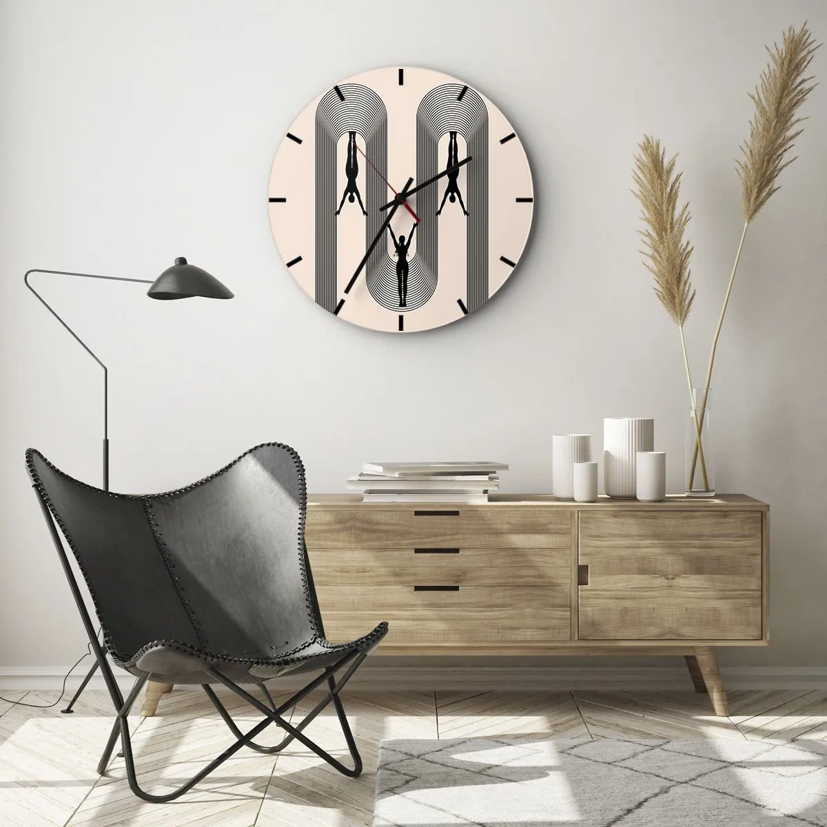 Vægur, Uret - Sorte silhuetter af figurer i bevægelse blandt geometriske buer - 30x30cm - På hovedet nedad - Moderne vægdekoration til stue, køkken og soveværelse ARTTOR