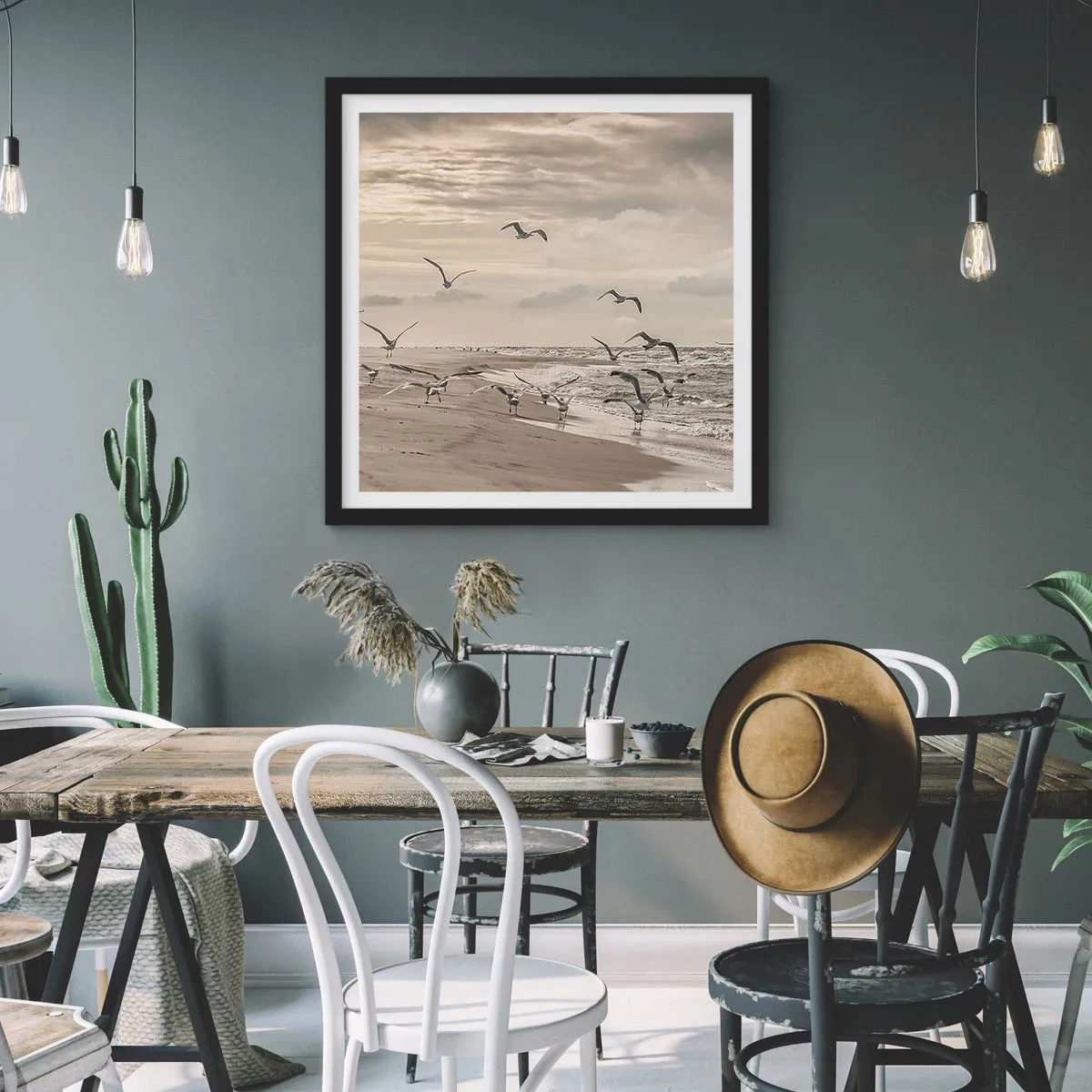 Plakat i sort ramme - Havet brummer, fuglene synger - 60x60 cm