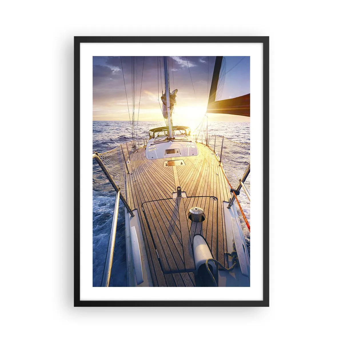 Plakat i sort ramme - Yachtdæk med udsigt over havet og solnedgangen - 50x70cm - Løber på bølgerne - Moderne vægdekoration til stue og soveværelse ARTTOR