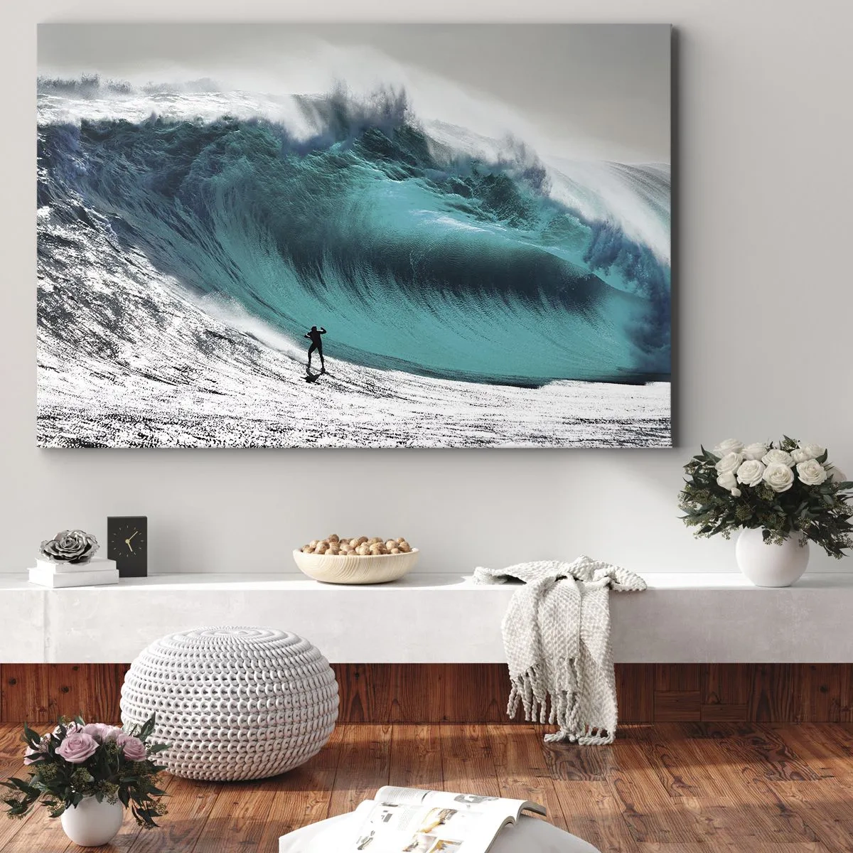 Lærredstryk - Billede på lærred - Surfer foran en kæmpe bølge - 70x50cm - Udfordring accepteret - Moderne vægdekoration til stue og soveværelse ARTTOR