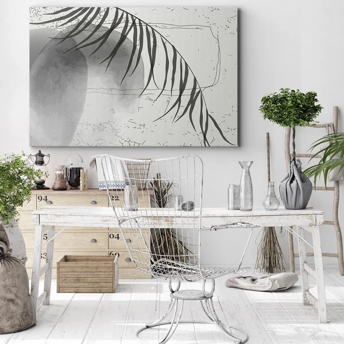 Lærredstryk - Billede på lærred - Et delikat palmebladsmotiv på en lys baggrund i skandinavisk stil. - 70x50cm - Den subtile eksotisme i naturen - Moderne vægdekoration til stue og soveværelse ARTTOR