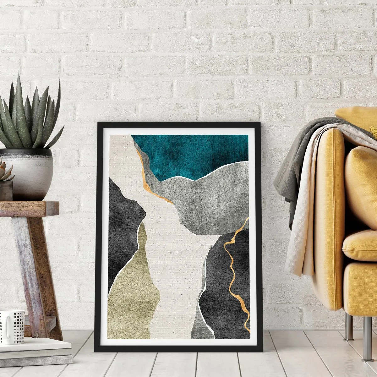 Plakat i sort ramme - Abstrakt komposition med geometriske former - 50x70cm - Mosaikkomposition med en streng af guld - Moderne vægdekoration til stue og soveværelse ARTTOR