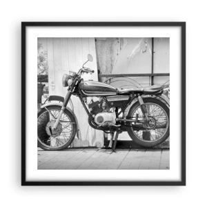 Plakat i sort ramme - Klassikere frem for alt - 50x50 cm