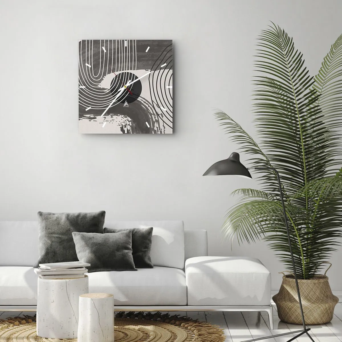 Vægur, Uret - Oval vinder - 40x40 cm