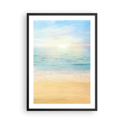 Plakat i sort ramme - Fredelig udsigt over stranden og havet ved solopgang - 50x70cm - Det store blå - Moderne vægdekoration til stue og soveværelse ARTTOR