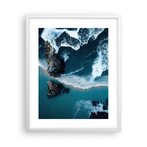 Plakat i hvid ramme - Svøbt i bølger - 40x50 cm