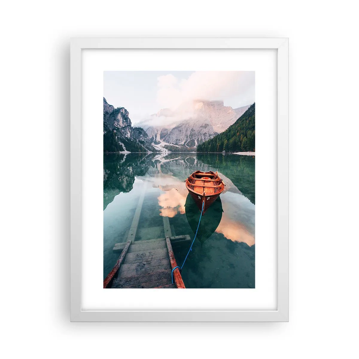 Plakat i hvid ramme - Fredfyldt søvn i bjergene - 30x40 cm