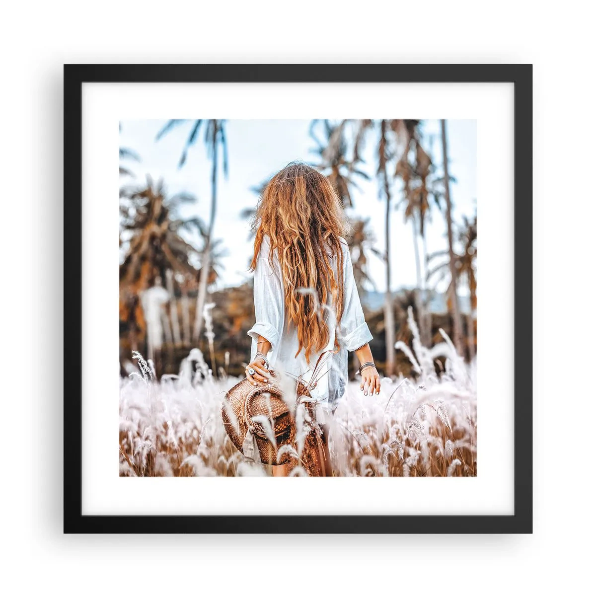 Plakat i sort ramme - Født af græsdun - 40x40 cm