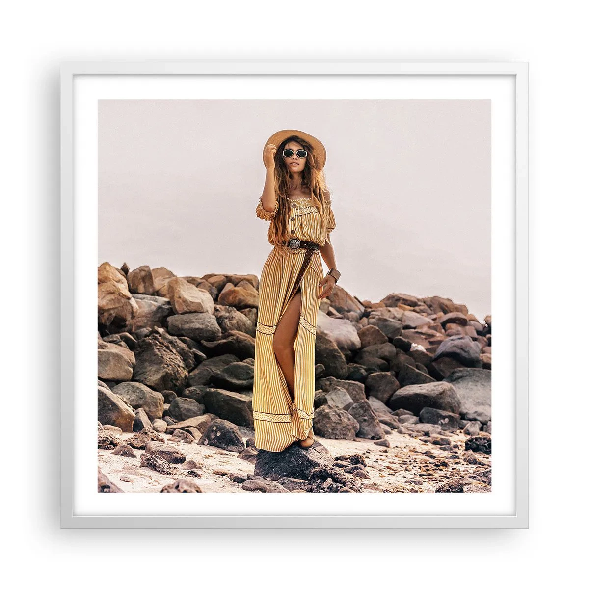 Plakat i hvid ramme - Magien ved sten - 60x60 cm