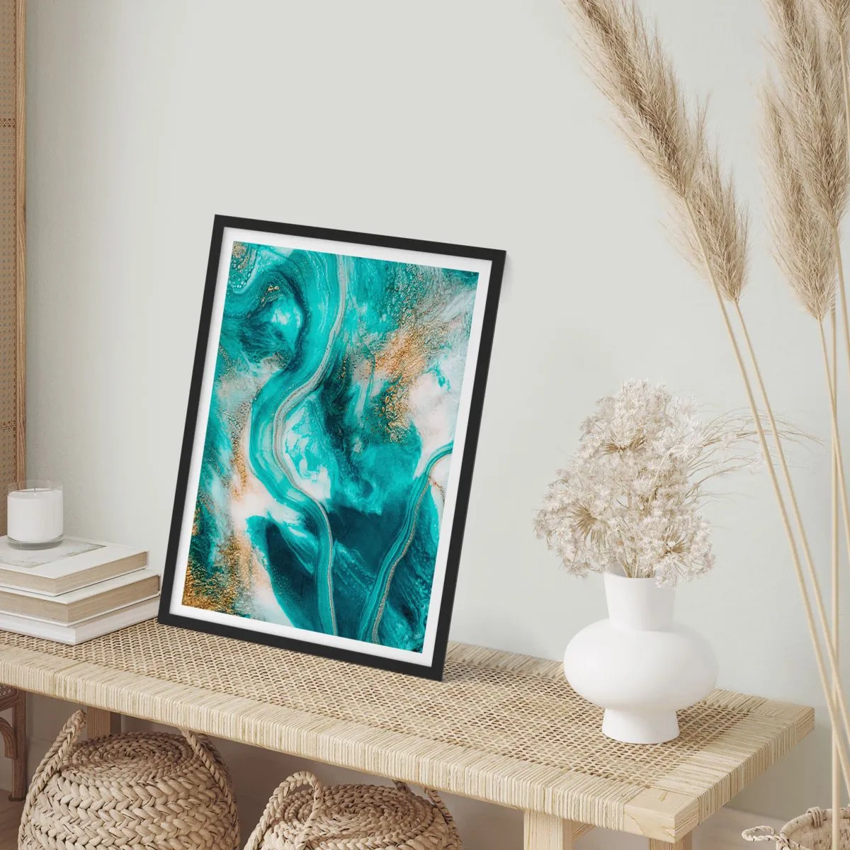 Plakat i sort ramme - En abstrakt komposition i nuancer af turkis og guld. - 50x70cm - Flod af guld - Moderne vægdekoration til stue og soveværelse ARTTOR