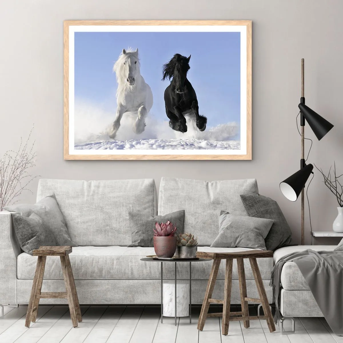 Plakat i ramme af lyst egetræ - Sort og hvid galop - 40x30 cm