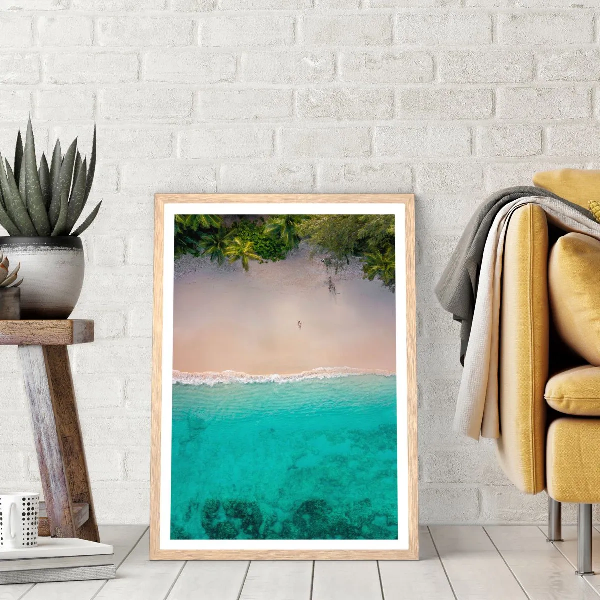 Plakat i ramme af lyst egetræ - Paradis strand - 30x40 cm