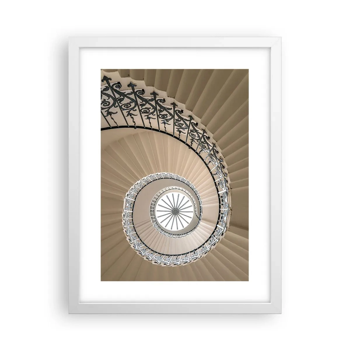 Plakat i hvid ramme - I midten af en skal - 30x40 cm