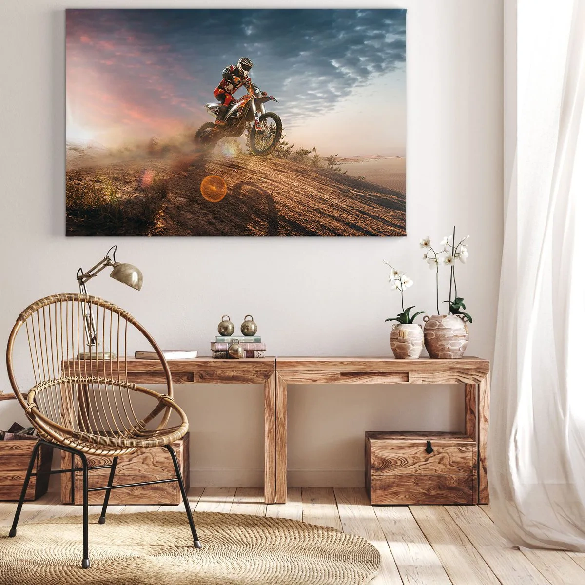 Lærredstryk - Billede på lærred - Motorcyklist i klitterne ved solnedgang - 70x50cm - For sejren - Moderne vægdekoration til stue og soveværelse ARTTOR