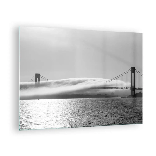 Billede på glas - En bro i sort-hvid med tåge over vandet - 70x50cm - Sejl gennem Golden Gate - Moderne vægdekoration til stue og soveværelse ARTTOR