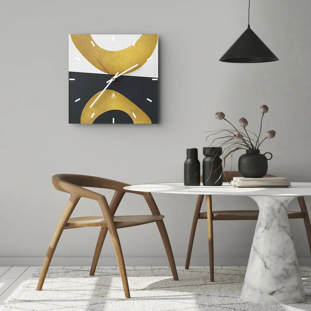 Vægur, Uret - Først: guld - 30x30 cm