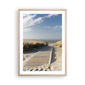 Plakat i ramme af lyst egetræ - Bag klitten, i græssets summen - 50x70 cm