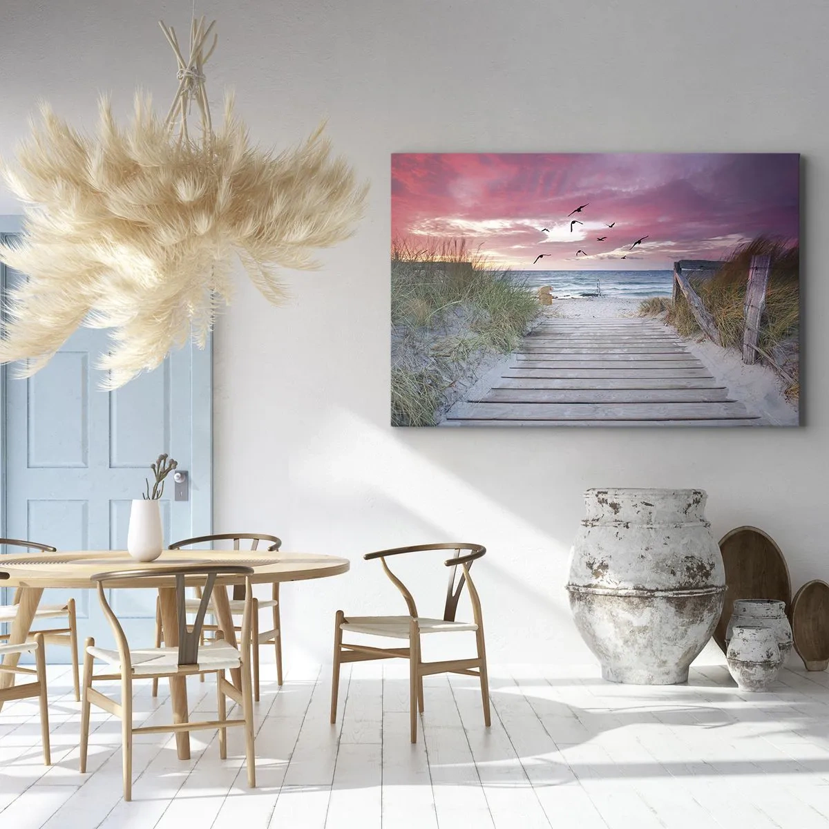 Lærredstryk - Billede på lærred - Træsti på stranden ved lyserød solnedgang - 70x50cm - Baltisk indtryk - Moderne vægdekoration til stue og soveværelse ARTTOR