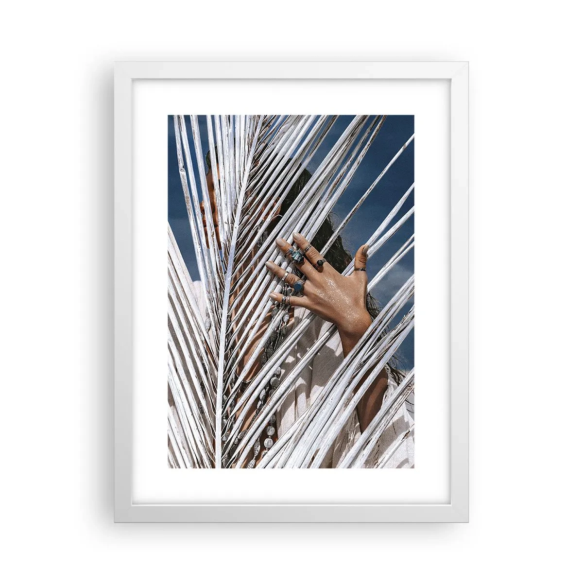 Plakat i hvid ramme - Shamanens kæreste? - 30x40 cm