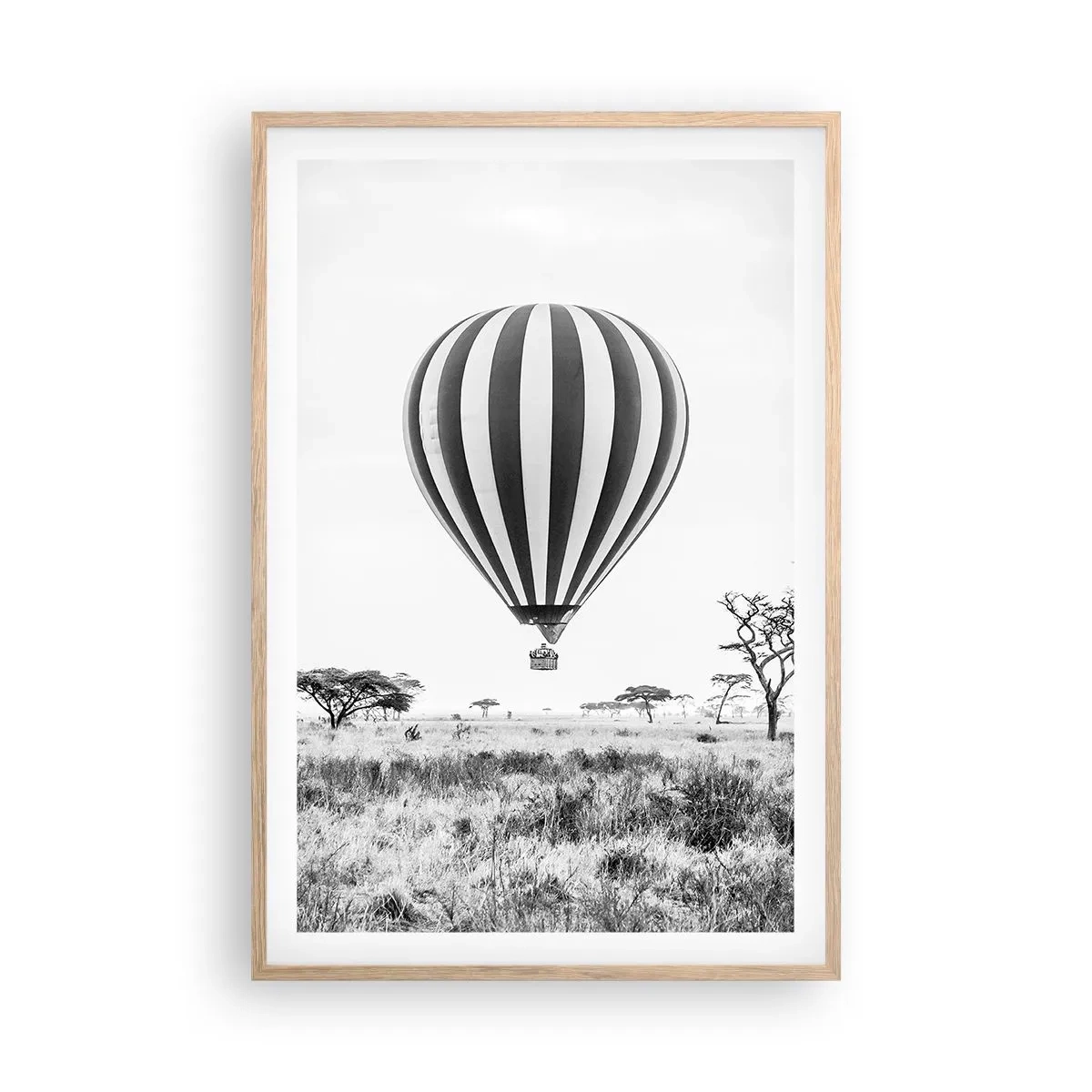 Plakat i ramme af lyst egetræ - Over savannen - 61x91 cm