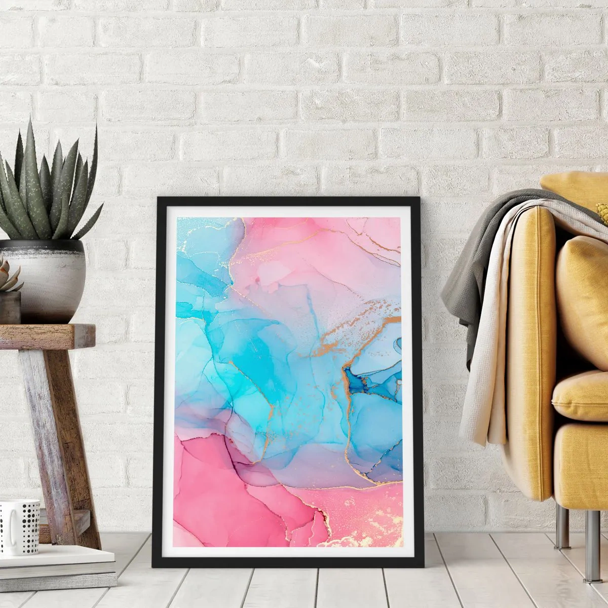 Plakat i sort ramme - Abstrakte pletter i nuancer af pink, blå og guld - 50x70cm - Møde og gennemtrængning - Moderne vægdekoration til stue og soveværelse ARTTOR