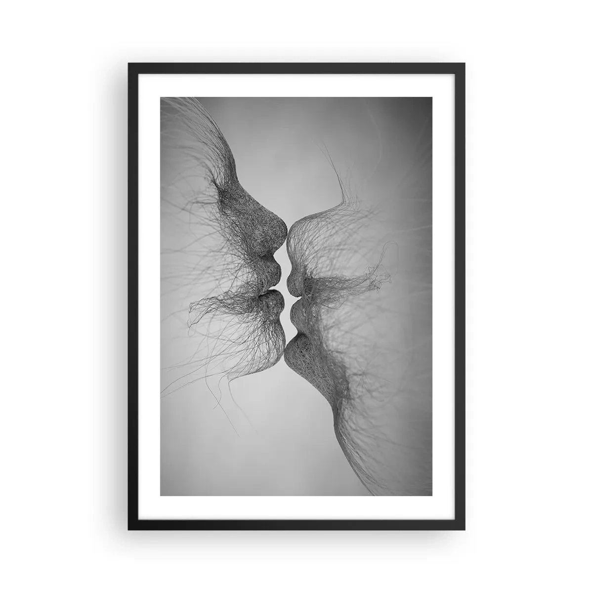 Plakat i sort ramme - Abstrakte ansigter i kyssefærd, sort og hvid - 50x70cm - Vindens kys - Moderne vægdekoration til stue og soveværelse ARTTOR