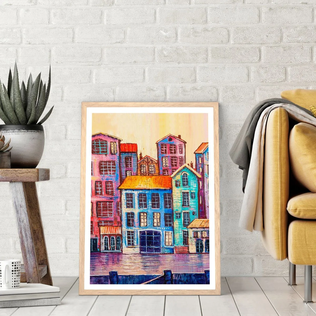 Plakat i ramme af lyst egetræ - En by som et eventyr - 40x50 cm