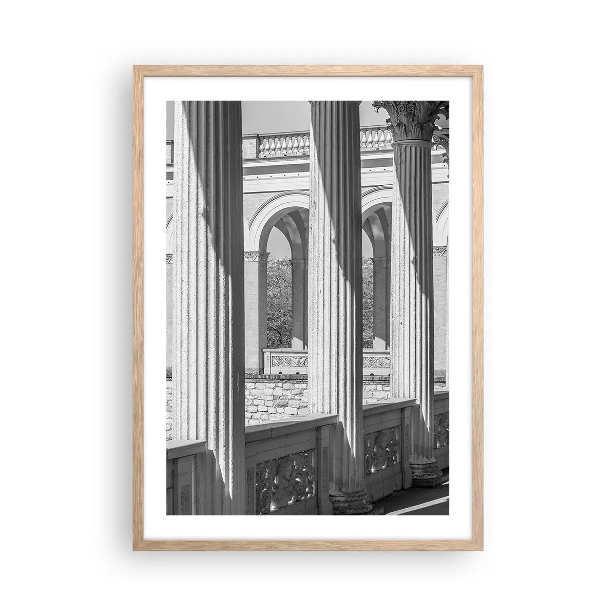 Plakat i ramme af lyst egetræ - Solrig arkade - 50x70 cm