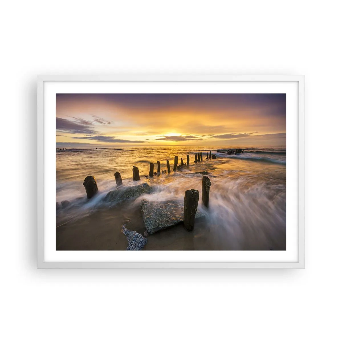 Plakat i hvid ramme - Østersøens rå skønhed - 70x50 cm