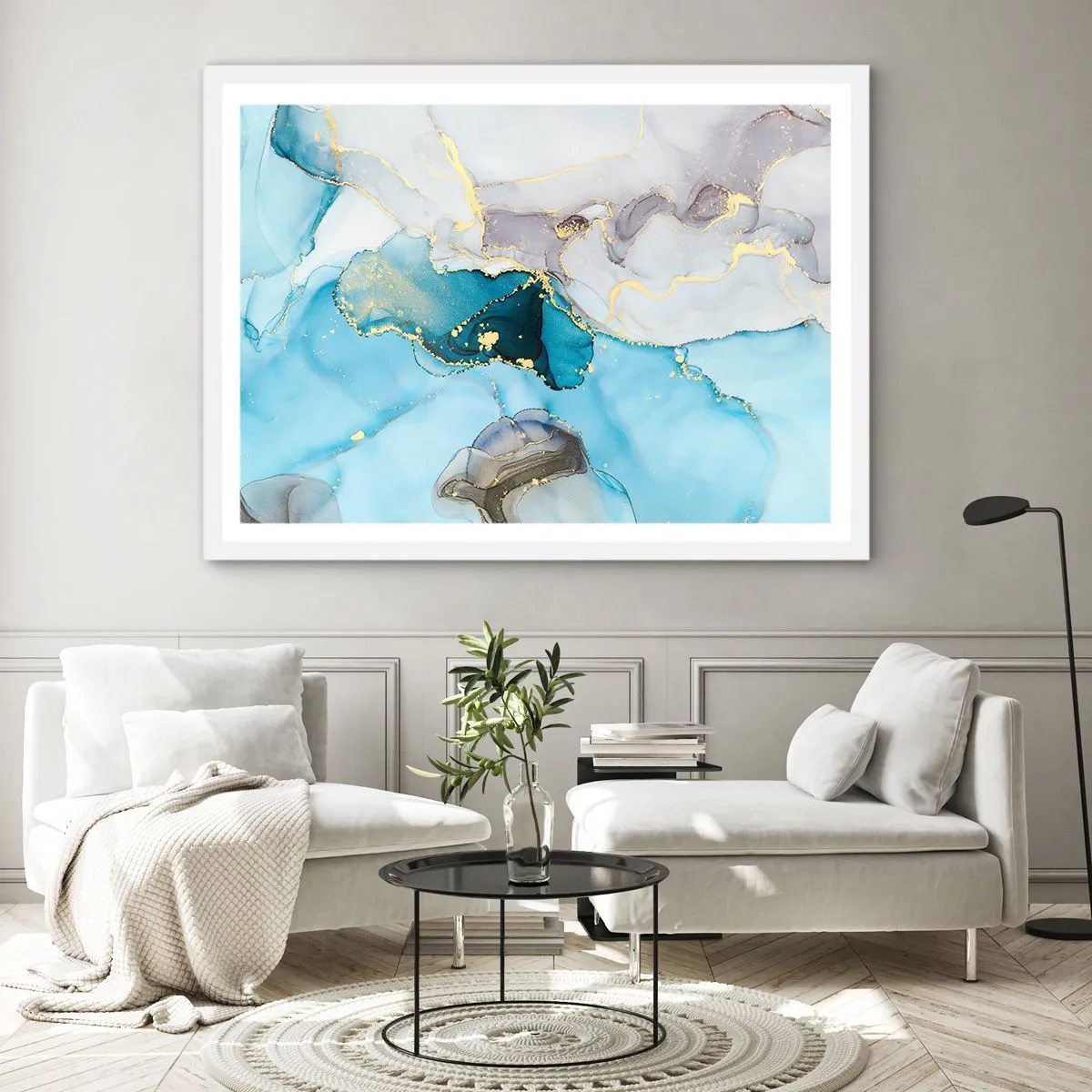 Plakat i hvid ramme - En undersøgelse af mødet mellem grå og turkis - 70x50 cm