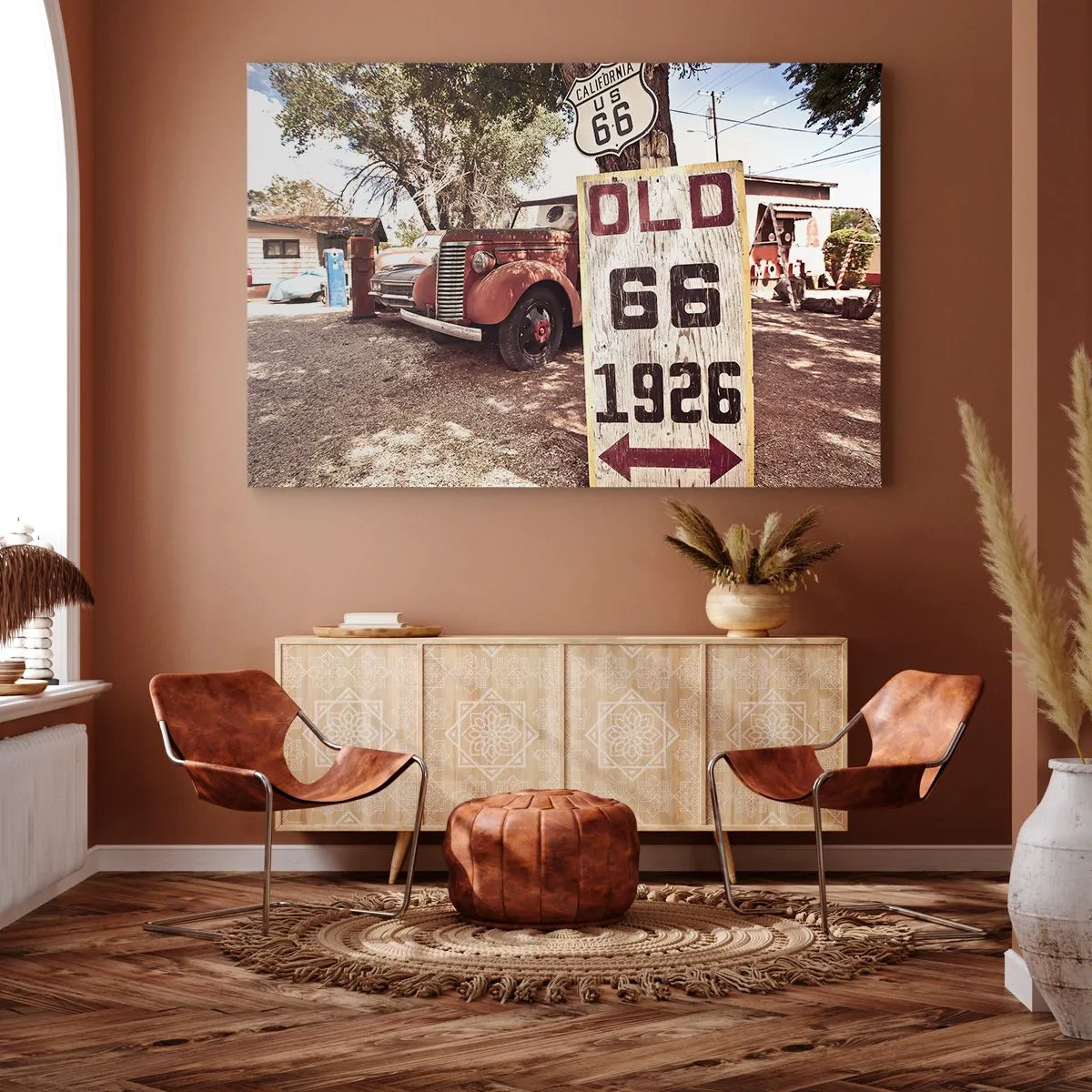 Lærredstryk - Billede på lærred - Retrobil og Route 66-skilt i rustikke omgivelser - 70x50cm - En legende om det amerikanske landskab - Moderne vægdekoration til stue og soveværelse ARTTOR